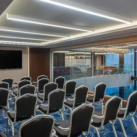 Radisson Blu Batisehir * İstanbul
